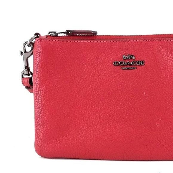 COACH 22952  Wristlet Red Pebble Leather Top Zip Pouch